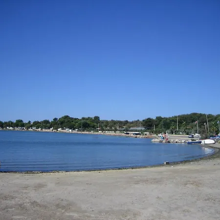 Les De La Pinede Holiday home *
