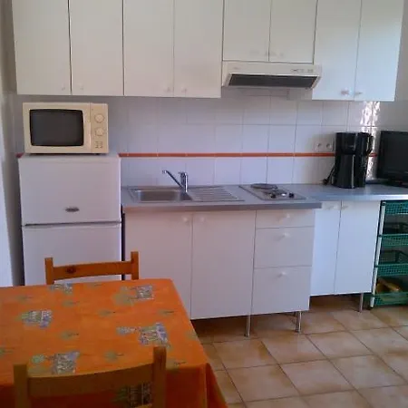 Holiday home Les De La Pinede Balaruc-les-Bains